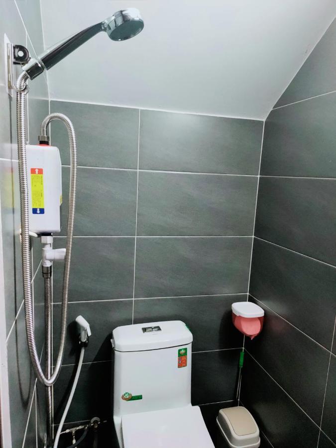 Ferienwohnung Start House Dorm Walk 5 Minutes To The Airport Ho-Chi-Minh-Stadt Exterior foto