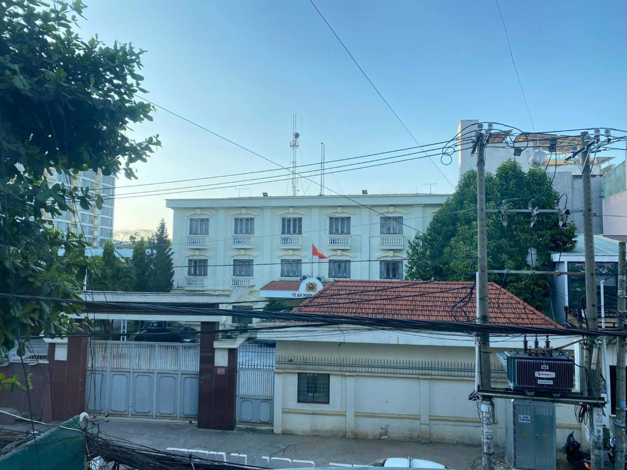 Ferienwohnung Start House Dorm Walk 5 Minutes To The Airport Ho-Chi-Minh-Stadt Exterior foto